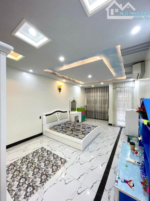 bán nhà mặt tiền đường lý hồng thanh, ninh kiều cần thơ, giá 9.5 Tỷ ( 4 x 16 ) 4 lầu - 12