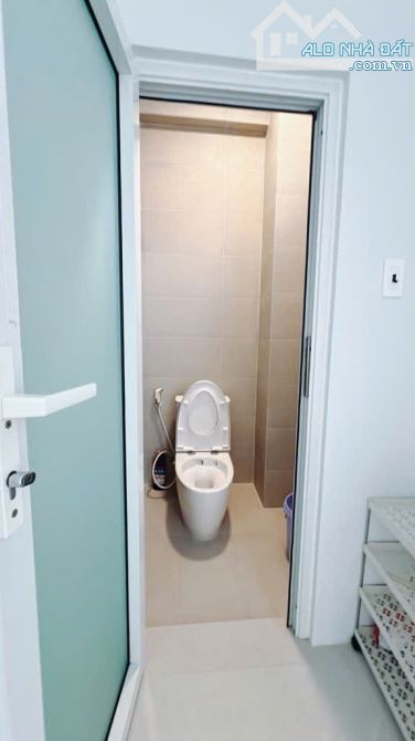 BÁN NHÀ KHU VIP ĐƯỜNG SỐ QUẬN 4 XE HƠI ĐỖ CỬA 3 TẤM DT 4*8 GIÁ 8 TỈ TL VỊ TRÍ XỊN - 12