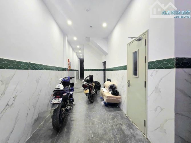BÁN CCMN 60m MT 4.5m 6 TẦNG 15 PHÒNG FULL NỘI THẤT HOA BẰNG YÊN HÒA CẦU GIẤY 16,6 TỶ - 12