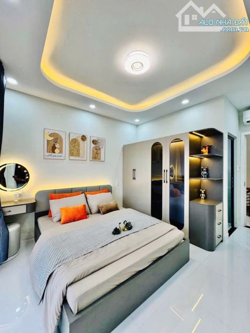 CẦN BÁN GẤP NHÀ LÊ THỊ BẠCH CÁT,P11,Quận 11-Giá:4tỷ890/56,7M2(4,2X13,5)-Sổ đẹp - 13