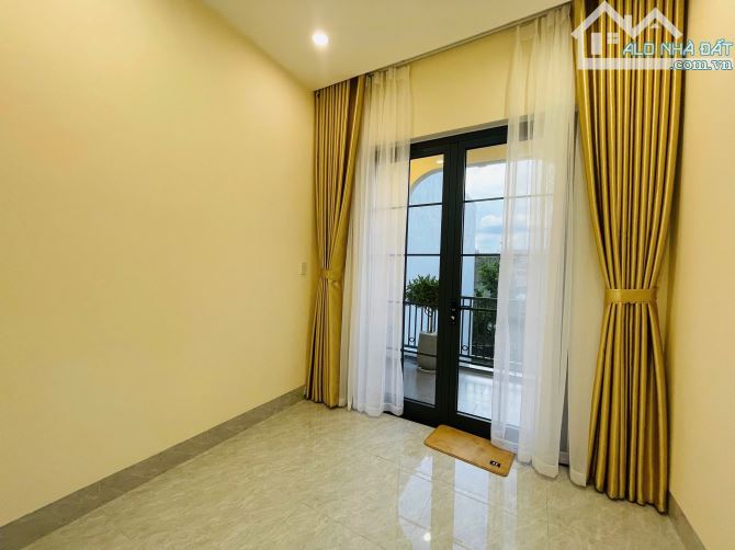 Mở bán nhà 2 tầng kiệt ô tô Hoàng Quốc Việt, phường An Đông, tp Huế ✅ ______ - - 13