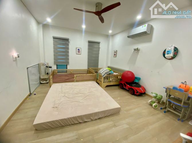 Siêu phẩm Tân Phú, Nhà 74m2, 4 tầng, để ô tô trong nhà, Giá 8.8 tỷ TL - 13