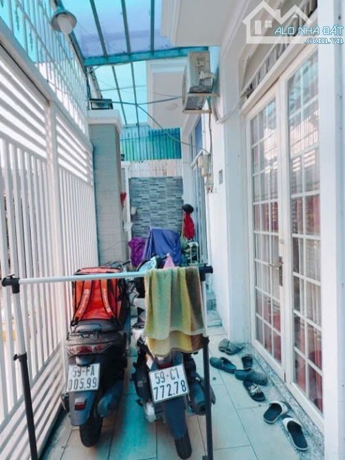🏬 CHDV NGUYỄN KHOÁI 15PN 16WC  NẰM TRONG KHU BIỆT THỰ TÁCH LẬP TƯƠNG LAI XÂY CẦU SÁT NGAY - 16