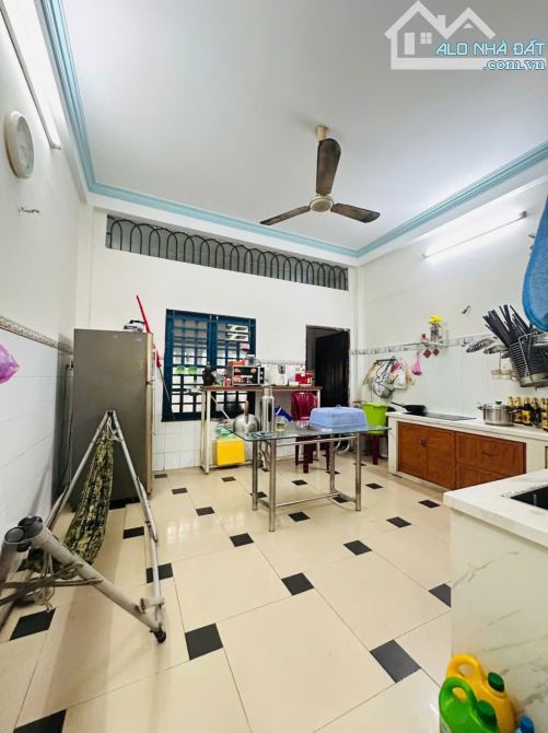 Mặt Tiền Khu Tên Lửa Bình Tân, 90m2, 4 Lầu 4 PN, Sổ A4 Nhỉnh 14 Tỷ TL - 16