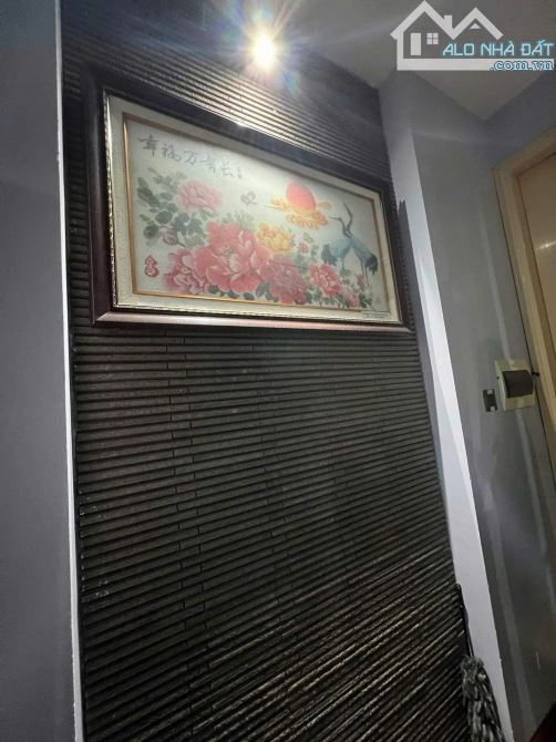 PHÂN LÔ Ô TÔ TRÁNH - NGUYỄN CHÍ THANH - 50M2 - 6T THANG MÁY - 2 THOÁNG - KINH DOANH - 17