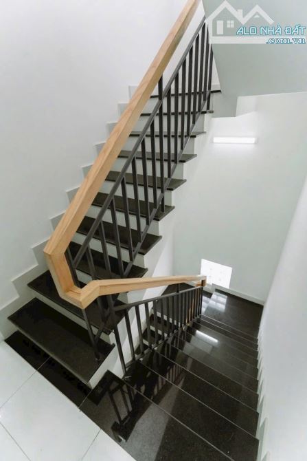 200m2, BÁN TOÀ CHDV 8 TẦNG, KHOÁNG 300TR/THÁNG, QUANG TRUNG, P11 GÒ VẤP, 50 TỶ TL - 18