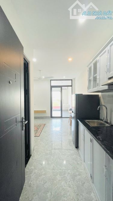 🏠 NHÀ  SIÊU DÒNG TIỀN - 210M2- 10 TẦNG  - 46 CĂN - THU 300TR/TH - GIÁ 75 TỶ📞 Hằng mini - 2