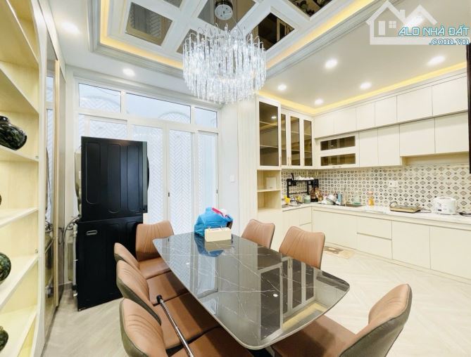 Q7 NGANG 5.5x15M 4 TẦNG 4PN CẠNH PHÚ MỸ HƯNG NHÀ ĐẸP THIẾT KẾ SANG TRỌNG Ở NGAY 8.xT - 2