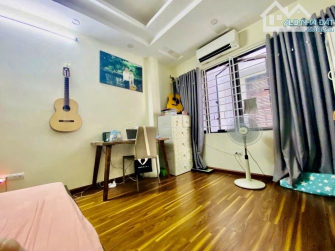 TT MỸ ĐÌNH -35M x 5 TẦNG - MT 4M - NHỈNH 6 TỶ - Ngõ nông-Nhà Dân Xây- Full Đồ - 2