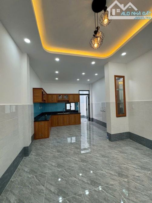 BÁN NHÀ MẶT TIỀN TRẦN THANH MẠI,NGAY CHỢ ĐÊM BÀ HOM (4x 22 x 2 TẦNG) 7,3 TỶ - 2