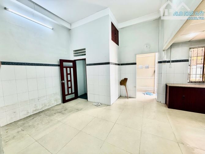 🌹NGUYỄN KiỆM, 75M2, 3 TẦNG, 6 PHÒNG NGỦ, 4 WC.GIÁ: 8,55 TỶ🌹 - 2