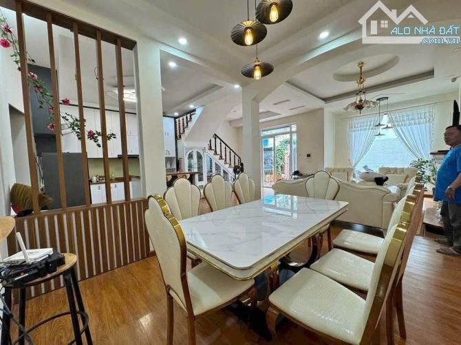 NHÀ MỚI GẦN BẾN XE THÀNH BƯỜI _ FULL NỘI THẤT - 2