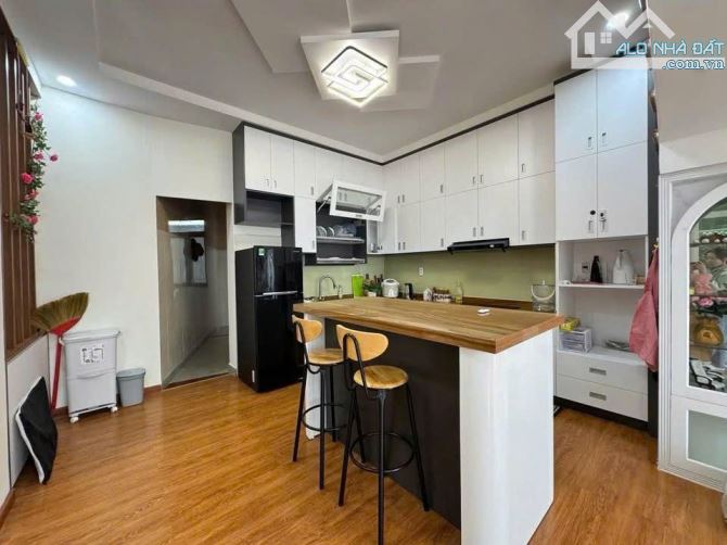 CĂN VILLA NGHỈ DƯỠNG NGAY BẾN XE THÀNH BƯỞI, CÁCH HỒ XUÂN HƯƠNG CHỈ 5 PHÚT DI CHUYỂN - 2