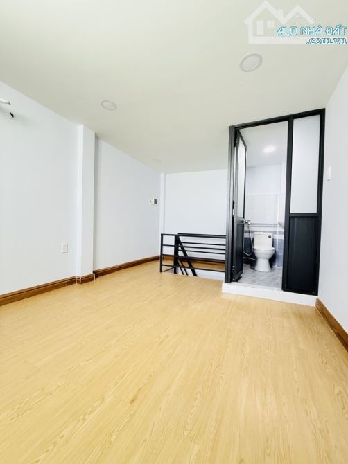 BÁN NHÀ Ở NGAY, PHAN VĂN TRỊ, 37m2, NGANG 4, BÌNH THẠNH, NHỈNH 4 TỶ. - 2