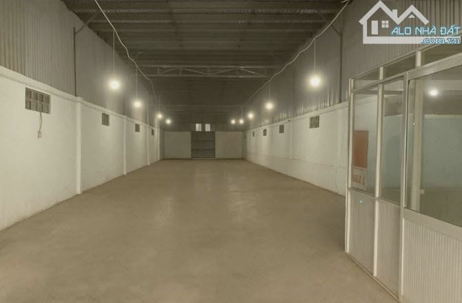 Cho thuê kho xưởng 240m2, 380m2 Thạnh Xuân, Quận 12 - 2