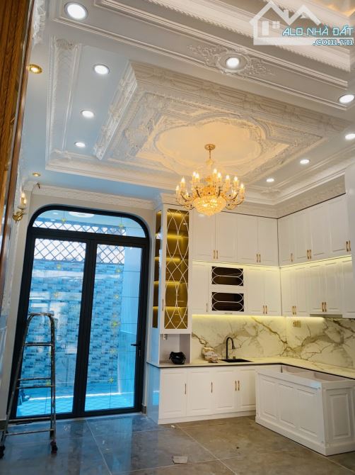 SIÊU PHẨM TÂN CỔ ĐIỂN – 4 TẦNG – ĐÀO TÔNG NGUYÊN – 85M² – FULL NỘI THẤT - 2