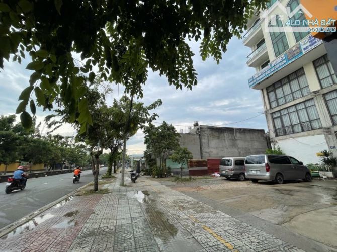 Cg- Bán lô đất mặt tiền Lê Thị Riêng 5mx32 - Giá 12ty200 - 2