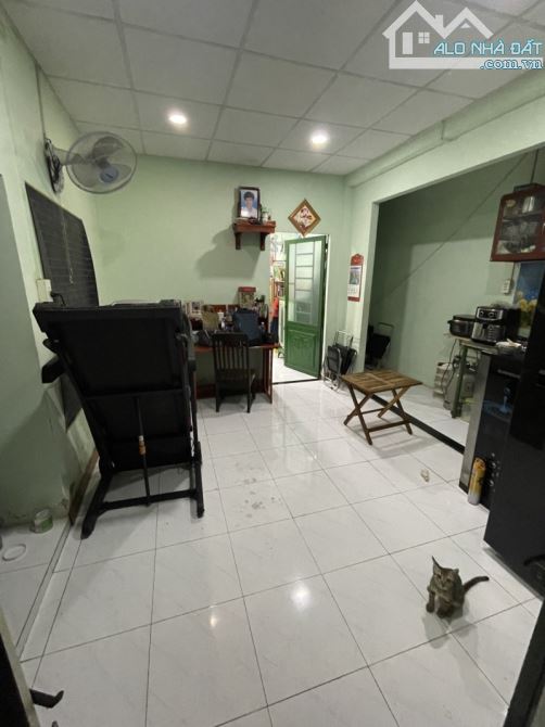 Ngộp 6 tỷ, bán thấp hơn giá mua trước,183m2 full thổ,căn góc,đường 16,An Bình,Bình Dương - 2