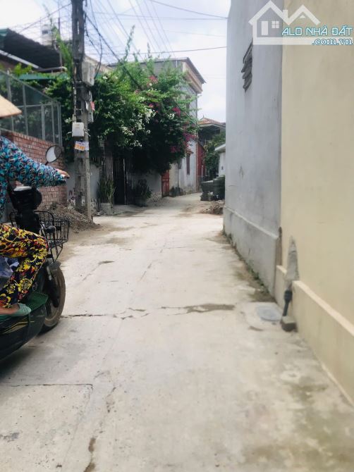 NHÀ 3 TẦNG ĐẦY ĐỦ CÔNG NĂNG - LIÊN HÀ - ĐÔNG ANH NGÕ THÔNG Ô TÔ THOẢI MÁI - SÁT BÌA LÀNG N - 2