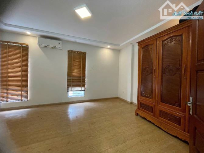 Yên hoà. Cầu giấy 30m 5 tầng 7.6 tỷ. Ô tô cách 50m - 2