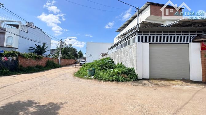 LÔ GÓC 2 MẶT TIỀN HẺM 124 ĐỒNG KHỞI TÂN LỢI: GIÁ 2.95 tỷ - 2