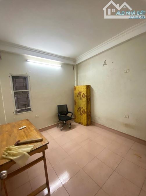 358 BÙI XƯƠNG TRẠCH - NHÀ DÂN XÂY 5 TẦNG 34m2 - OTO ĐỖ CỬA - NGÕ THÔNG 2 PHÍA