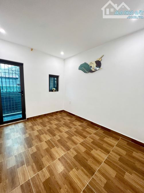 Bán nhà nhỏ xinh căn góc tuyền 2 Miếu Hai Xã - 2