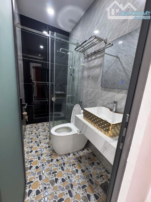 🏡 Nhà đẹp Bình Trị Đông – Nở hậu tài lộc – 5PN, giá chỉ 6.6 tỷ TL - 2