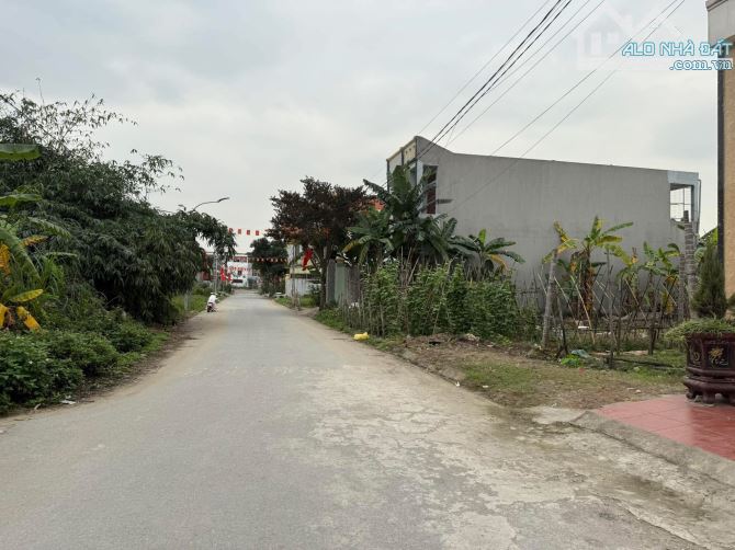 Ms Linh-Đất phân lô Lương Quán, Nam Sơn, tuyến 2 đường trục thôn, giá chỉ 21tr/m - 2