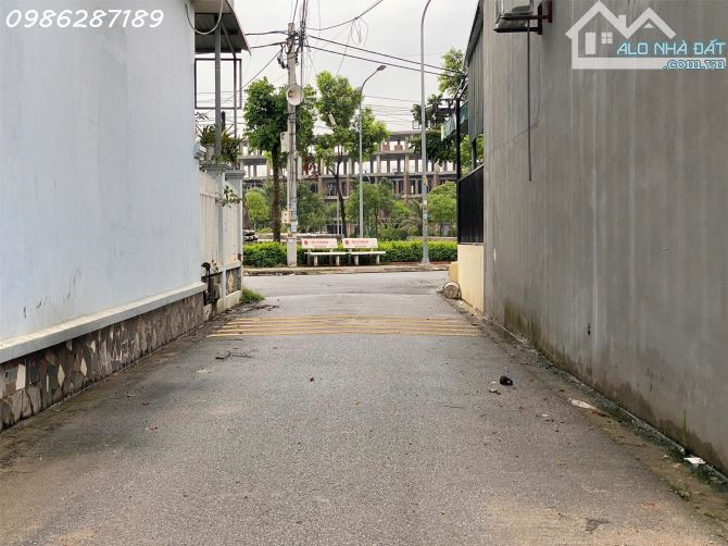 LÔ ĐẸP TRUNG TÂM THỊ TRẤN ĐÔNG BÌNH, XÃ GIA BÌNH, BẮC NINH - SÂN BAY GIA BÌNH
CHẠM LÀ - 2