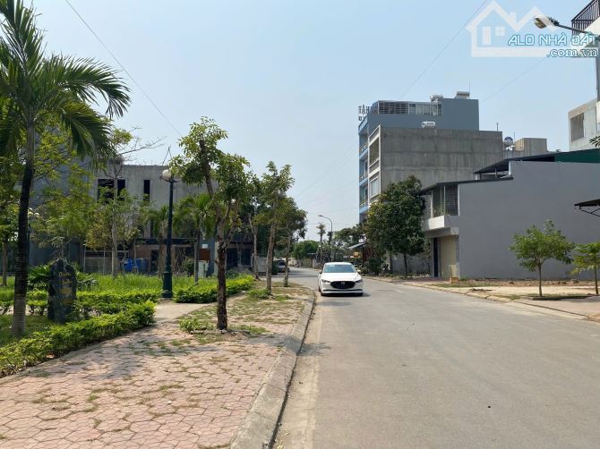 Ms Linh-Bán lô đất hướng đông nam siêu đẹp view vườn hoa khu phân lô sau quận ủy Hồng Bàng - 2