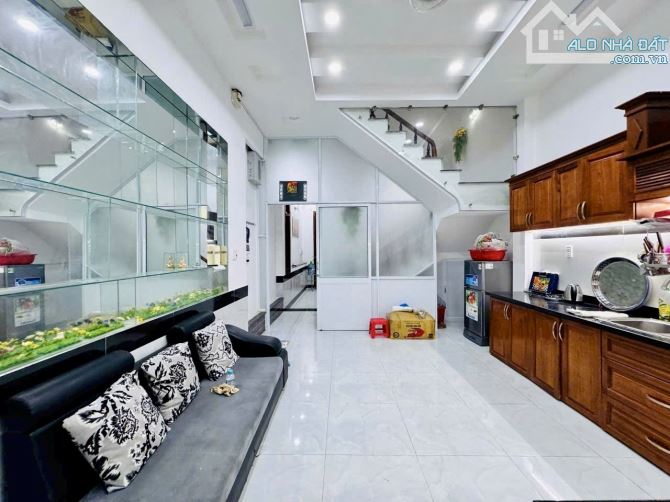 Nhà đẹp Phạm Văn Chiêu, Gò Vấp – hẻm 6m, 4PN, 5WC, sổ hồng riêng, chỉ 7 tỷ 8 - 2