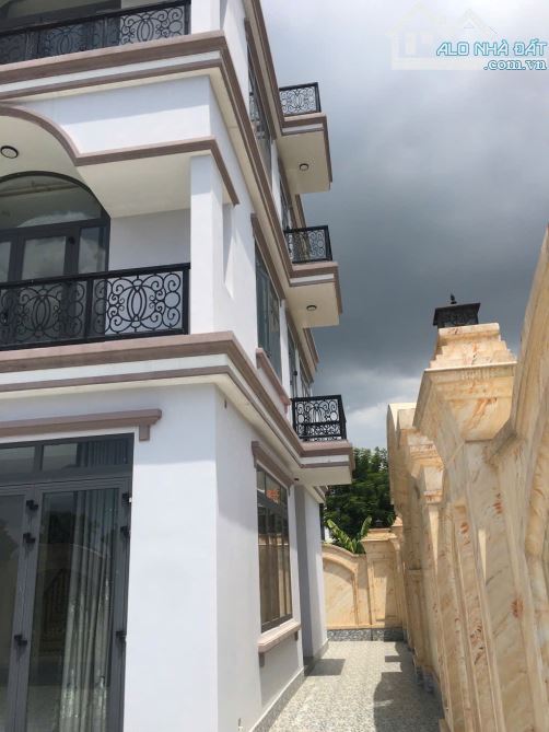 🌟 BIỆT THỰ ĐẲNG CẤP 3 TẦNG – MT THĂNG LONG – 300M² – GIÁ 31 TỶ 🌟 - 1
