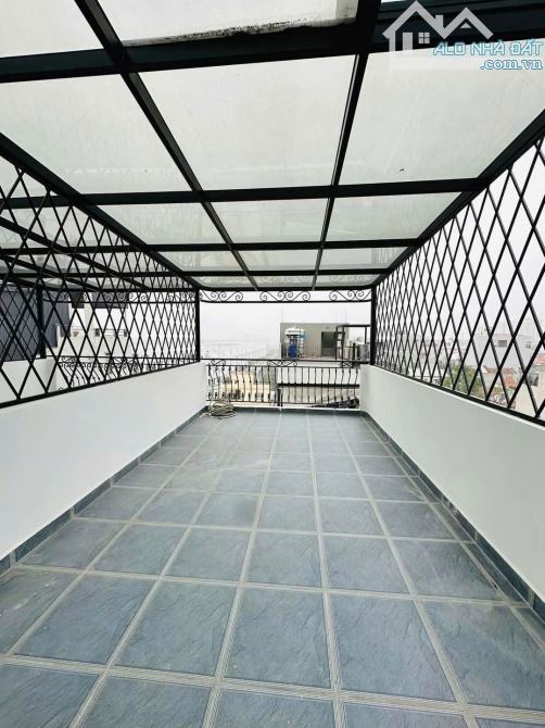 Bán nhà TRỊNH VĂN BÔ - Ô TÔ ĐỖ CỔNG, 34m2 x5T, Giá 6.7T (có thương lượng) - 2