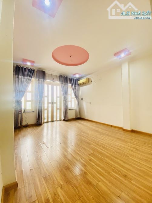 BÁN NHÀ VỊ TRÍ ĐỈNH PHAN HUY ÍCH HẺM TO HƠN MẶT TIỀN Q. TÂN BÌNH DT 82M 4L, GIÁ 10,8 TỶ - 2