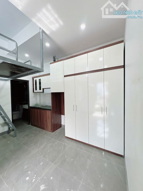 Cho Thuê CCMN 78 Quang Lãm Hà Đông 25m2 Gác Xép Cửa Sổ Ban Công Thang Máy Ful Đồ Trống 17P - 2