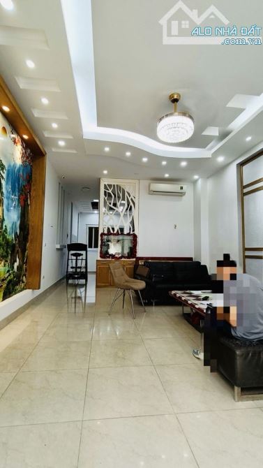 NHÀ PHÂN LÔ VĂN QUÁN – 68M2 – NHỈNH 20 TỶ  – GẦN HỒ – VỈA HÈ – PHÙ HỢP VĂN PHÒNG - 2