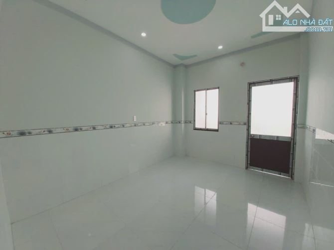 BÁN NHÀ ĐẸP 1 TRỆT 1 LẦU GẦN NGÃ 4 CHỢ BH Giá 2ty1 (Phường Quang Vinh) - 2