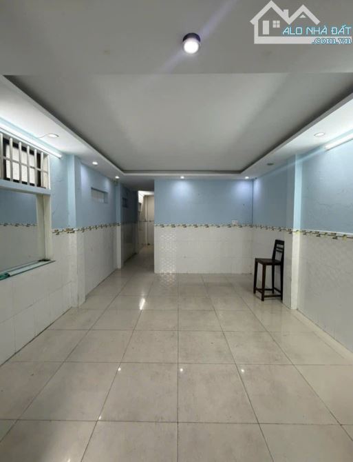 HXH Lạc Long Quân, P.8, Tân Bình, DT: 4.2 X 13m, hai tầng, giảm 600 triệu còn 4 tỷ 6. - 2