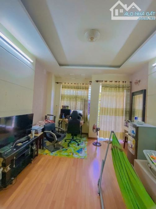 Bán nhà 2 mặt hẻm xe hơi đường Trường Chinh, P14, Tân Bình (4x18m) 4 tầng - Chỉ 10.5 tỷ - 2