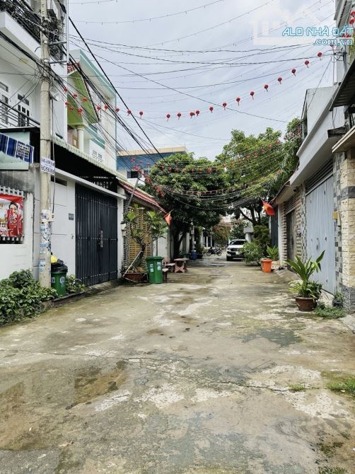 BÁN NHÀ HXH NÉ_TNP_ THỦ ĐỨC_ 117M2_ GIÁ 7.99TỶ_ DÒNG TIỀN 25TR/THÁNG.  + VỊ TRÍ tài đường - 2