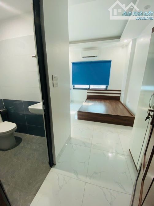 CẦN BÁN NHÀ DÒNG TIỀN ĐỨC DIỄN LÔ GÓC THANG MÁY THU NHẬP TỐT 6 T 8 PHÒNG 9.8 TỶ - 2