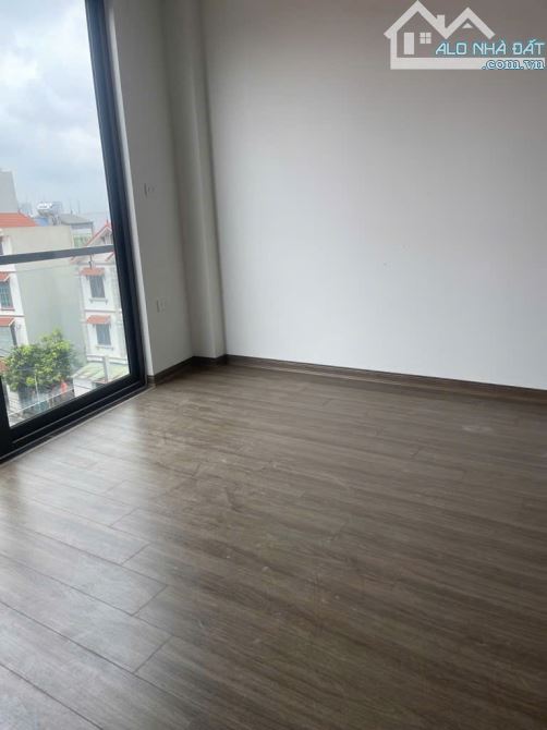 BÁN NHÀ 5 TẦNG THẠCH BÀN LONG BIÊN – 5,3ty  Ô TÔ VÀO NHÀ  THÔNG THOÁNG - 2