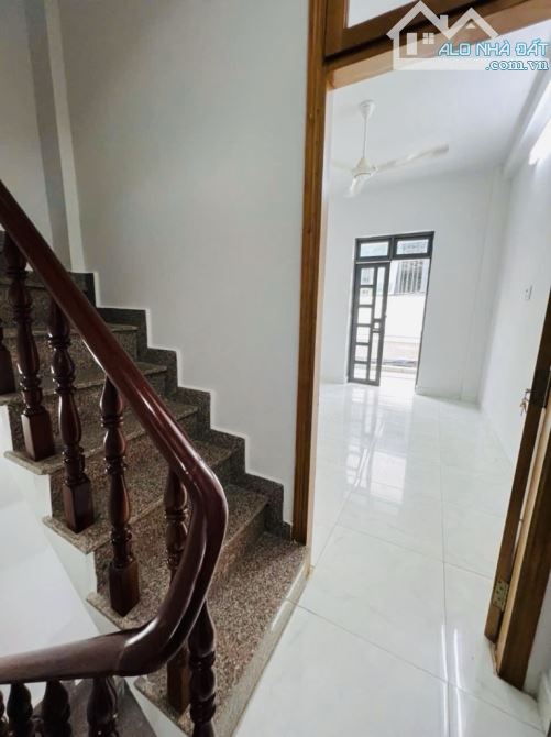 🌹NHÀ ĐẸP NHỈNH 6 TỶ GẦN MT ĐƯỜNG LỚN - QUẬN 10 - 2