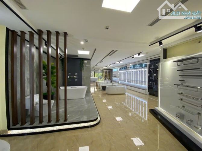 Bán tòa nhà mặt phố Trung Kính, Trung Hòa, Cầu Giấy DT 100m2, 6 tầng, Kinh doanh sầm uất