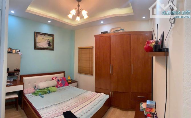 Cho thuê nhà nguyên căn Ngõ 509 Vũ Tông Phan, 35m x 4 tầng, 3 phòng ngủ, 11triệu/ th - 2