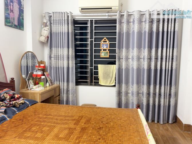 Bán nhà Phan Đình Giót, 42m2, 5 tầng, 4 ngủ, 2 thoáng, 5m ra ô tô, 8.85 tỷ - 2
