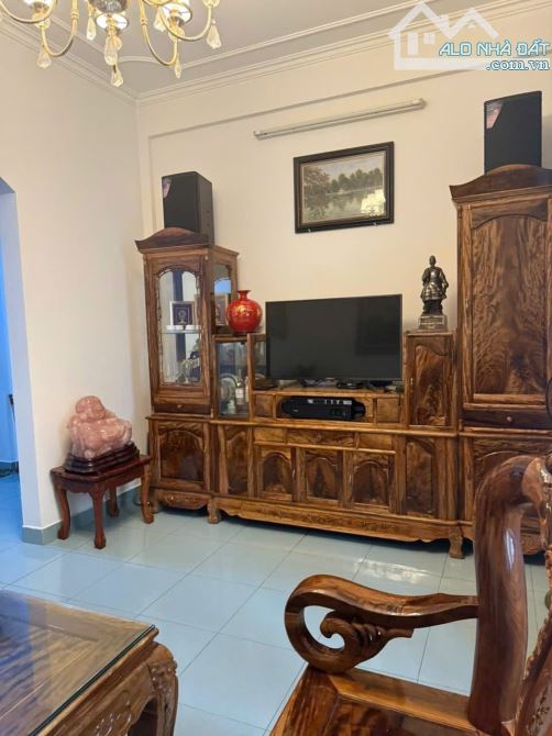 Thanh khoản gấp nhà 5 tầng khu phân lô Phạm Tuấn Tài- Cầu Giấy. 52m2-MT:4,8m. - 2
