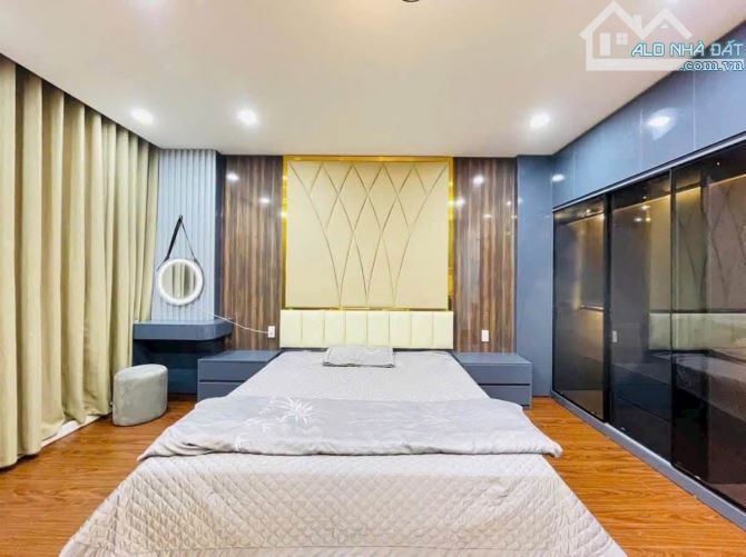 Bán nhà Xuân Đỉnh, 42m x 5 tầng, full nội thât, ô tô đỗ trong nhà, lô góc thoáng sáng - 2