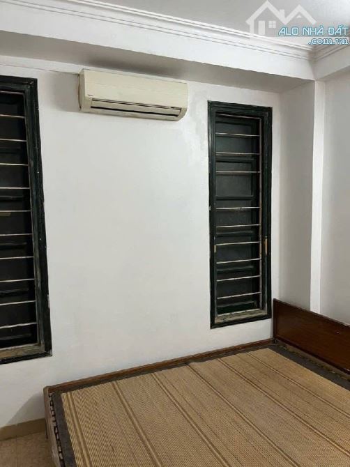 Bán nhà phân lô TCII Xuân La, ô tô tránh, 6pn, 12 tỷ - 2